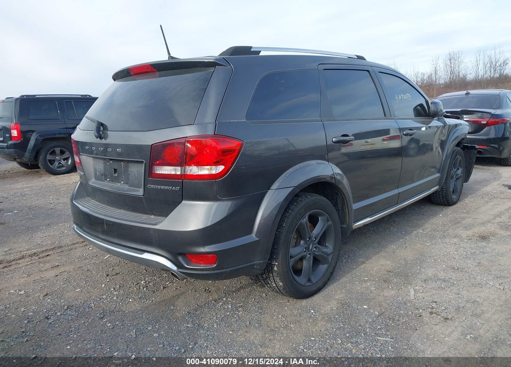 2018 DODGE JOURNEY CROSSROAD AWD VIN: 3C4PDDGGXJT491789