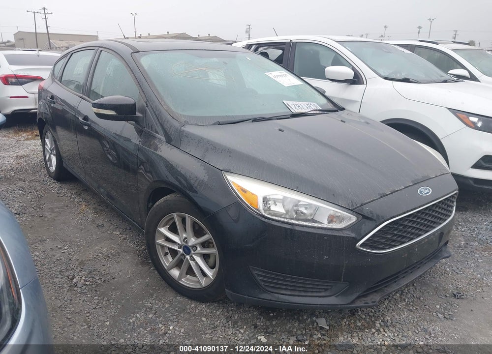 2016 FORD FOCUS SE VIN: 1FADP3K23GL231180