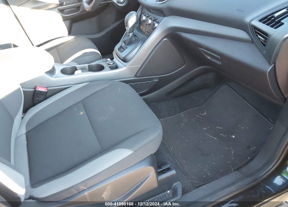 2015 FORD ESCAPE S VIN: 1FMCU0F77FUB68463