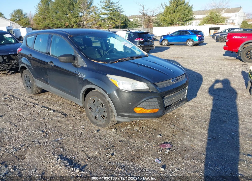 2015 FORD ESCAPE S VIN: 1FMCU0F77FUB68463