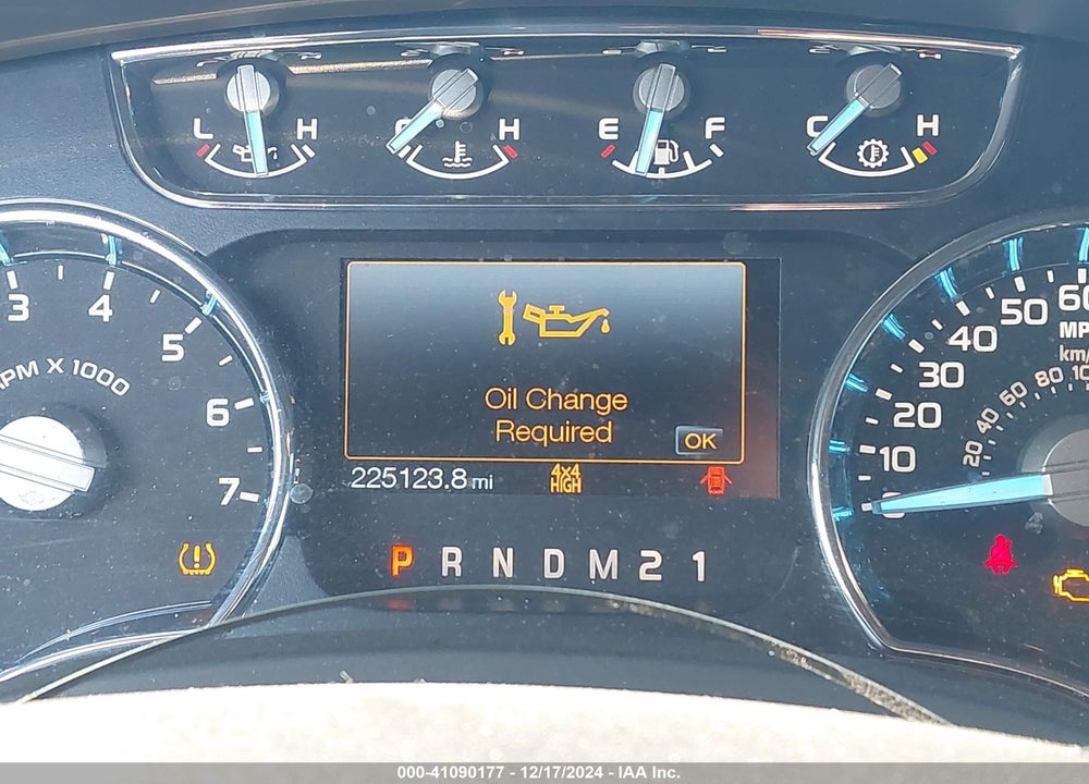 2011 FORD F-150 LARIAT VIN: 1FTFW1ET1BFC34097
