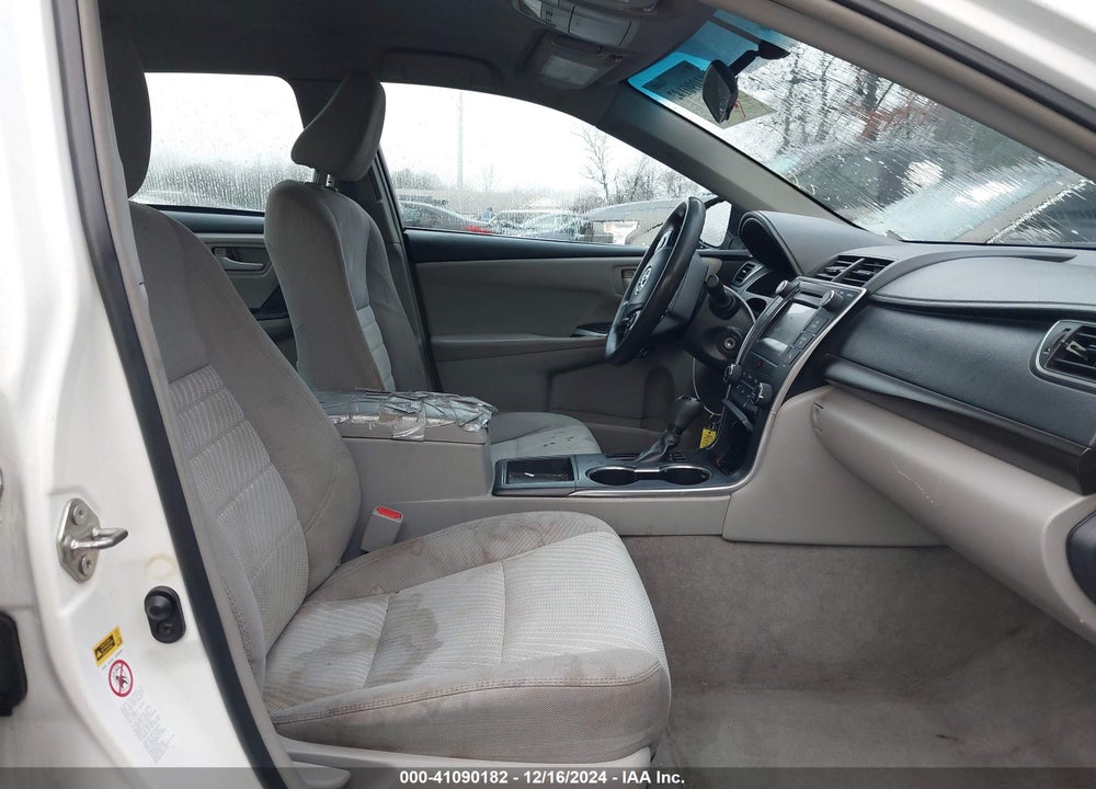 2016 TOYOTA CAMRY LE VIN: 4T1BF1FK4GU566425