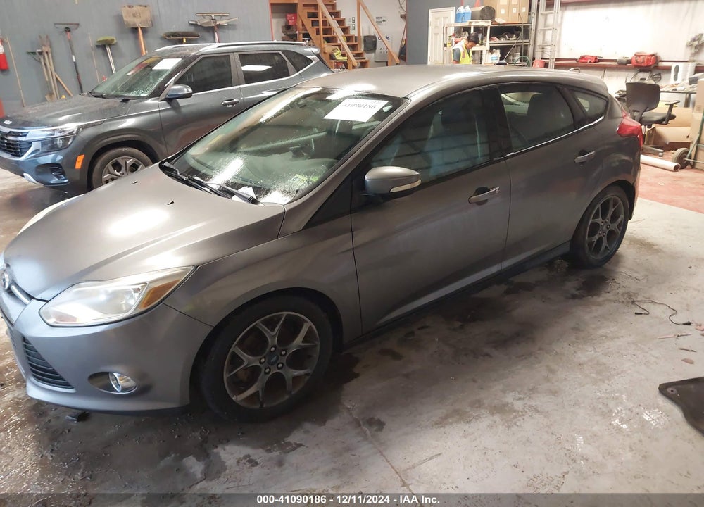 2014 FORD FOCUS SE VIN: 1FADP3K23EL213162