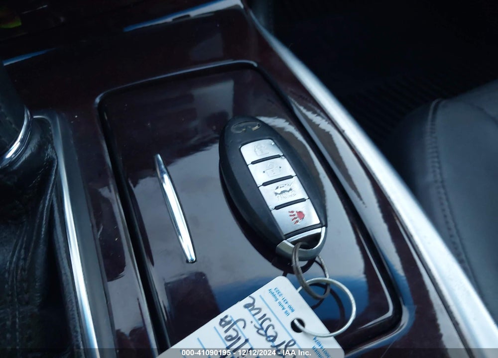 2013 INFINITI M37 VIN: JN1BY1AP5DM510381