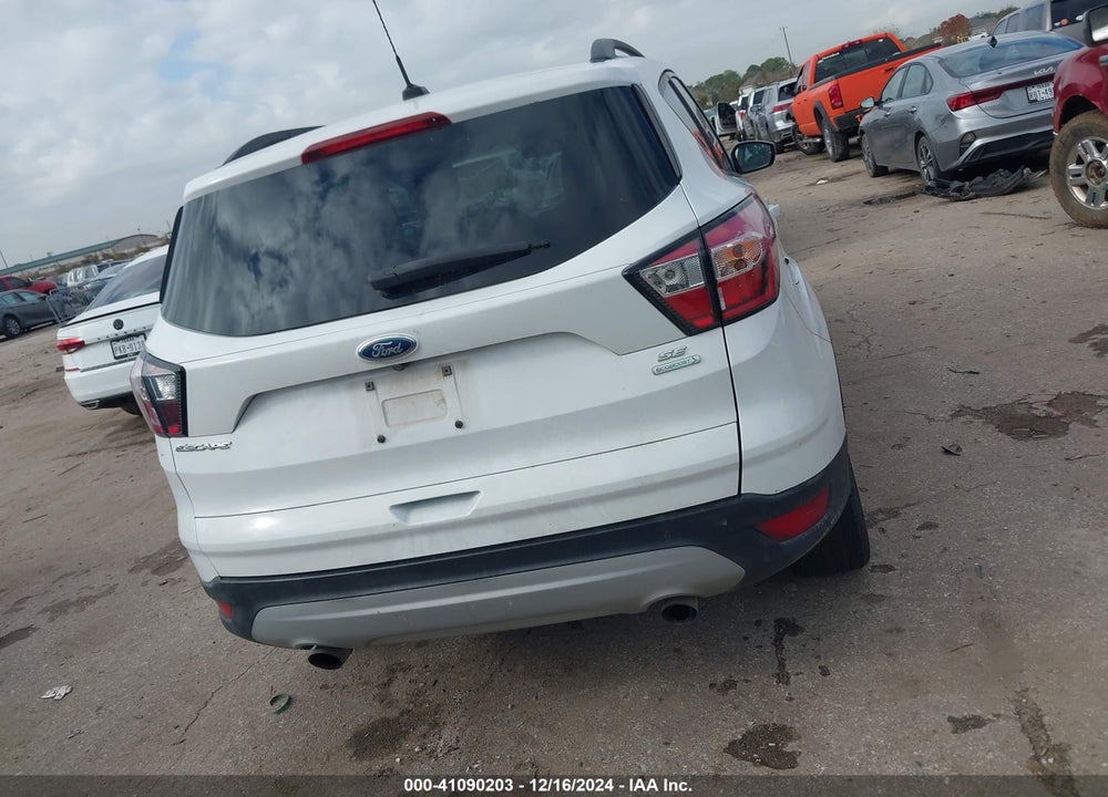 2018 FORD ESCAPE SE VIN: 1FMCU0G90JUB49746