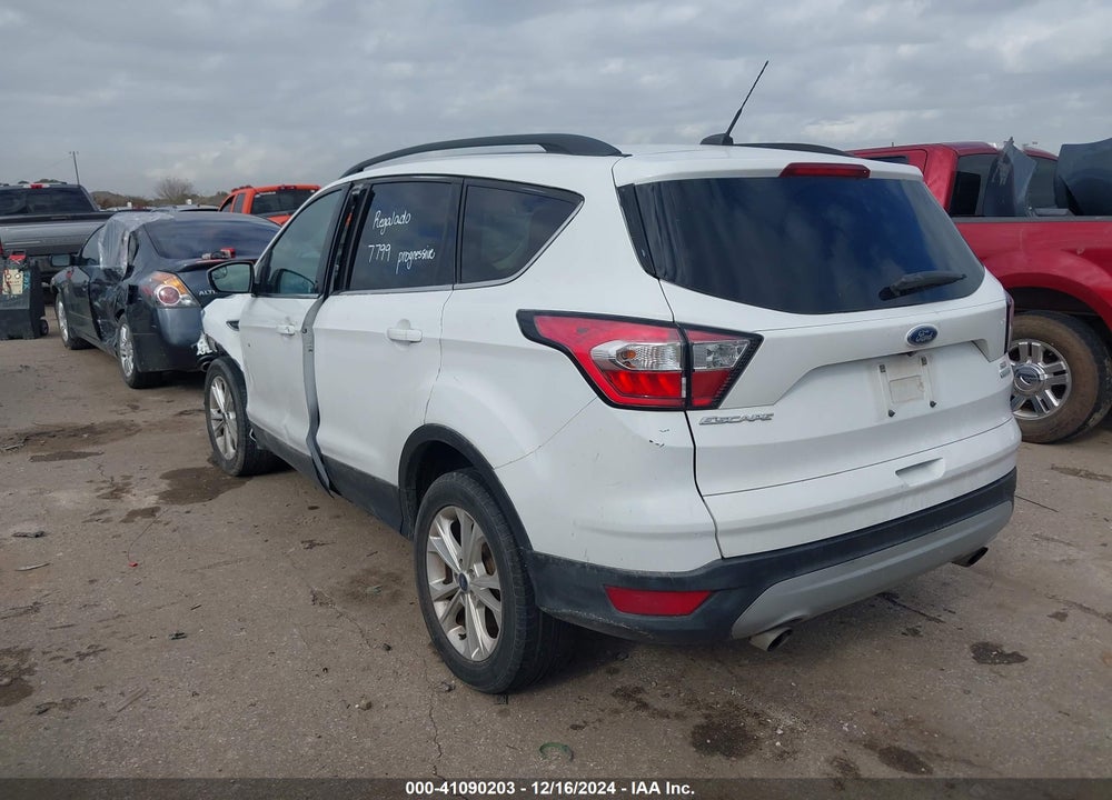 2018 FORD ESCAPE SE VIN: 1FMCU0G90JUB49746