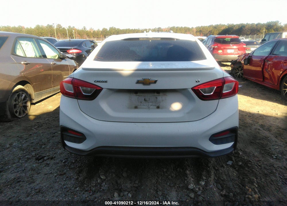 2017 CHEVROLET CRUZE LT AUTO VIN: 1G1BE5SM3H7193540