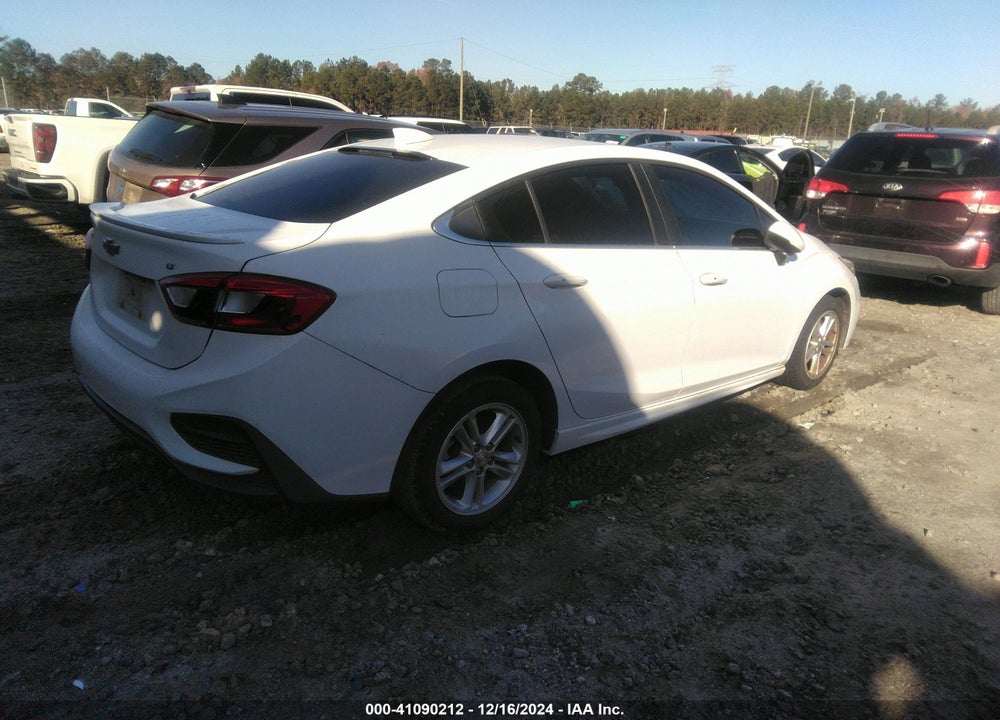 2017 CHEVROLET CRUZE LT AUTO VIN: 1G1BE5SM3H7193540