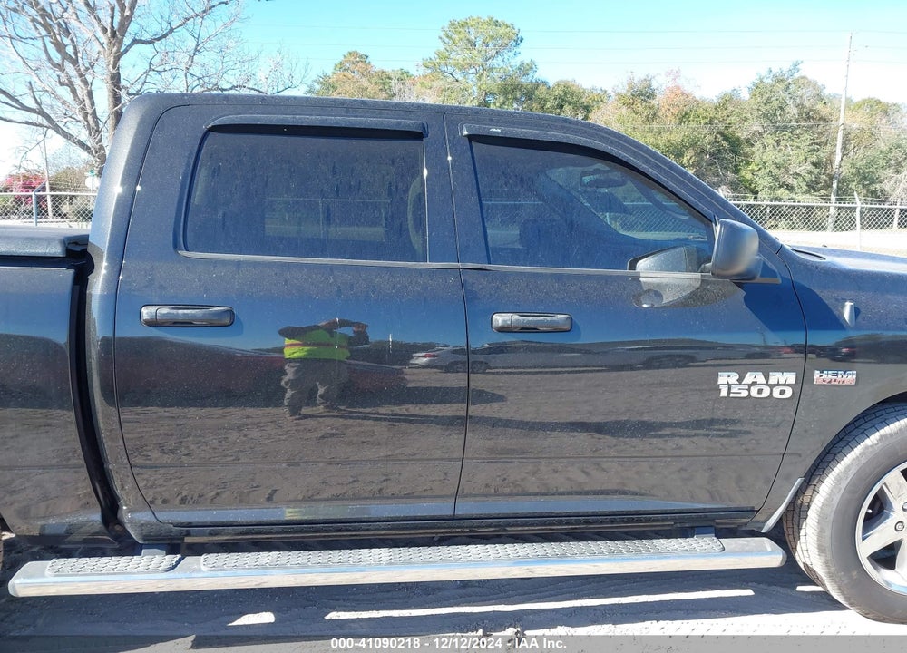 2016 RAM 1500 EXPRESS VIN: 3C6RR7KT0GG246279