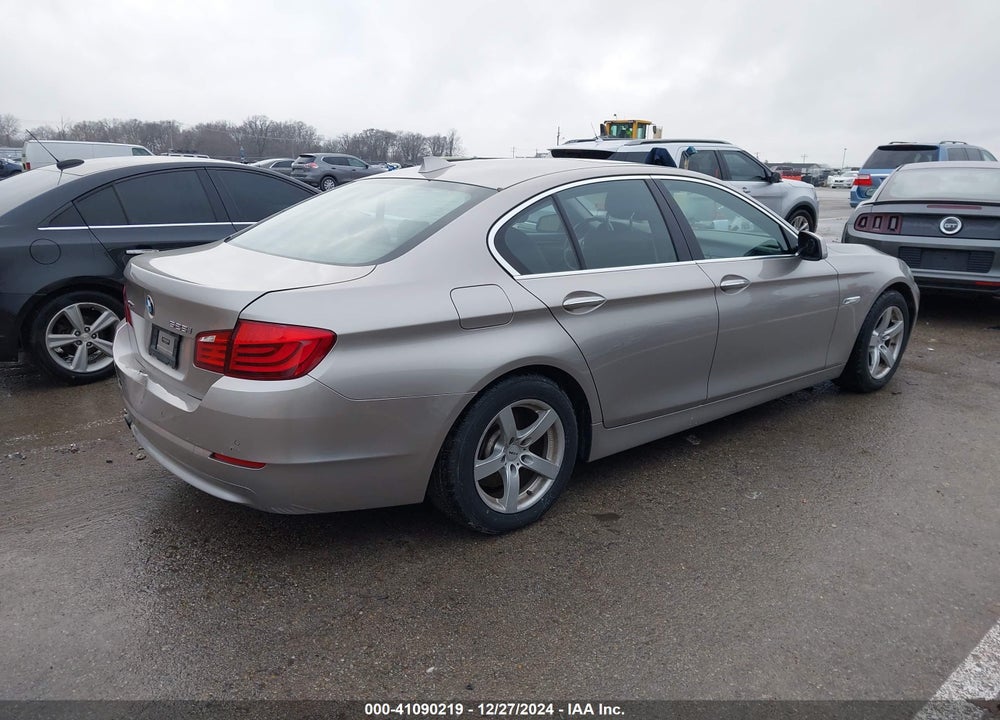 2013 BMW 528I VIN: WBAXH5C54DD106572