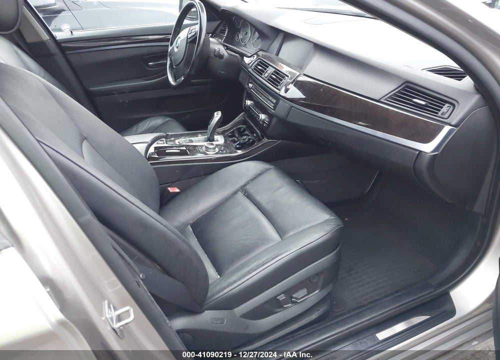 2013 BMW 528I VIN: WBAXH5C54DD106572