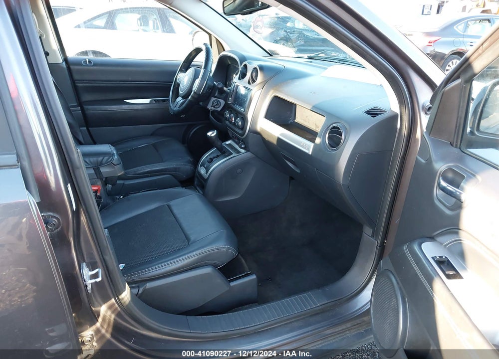 2014 JEEP COMPASS LATITUDE VIN: 1C4NJDEB7ED810231