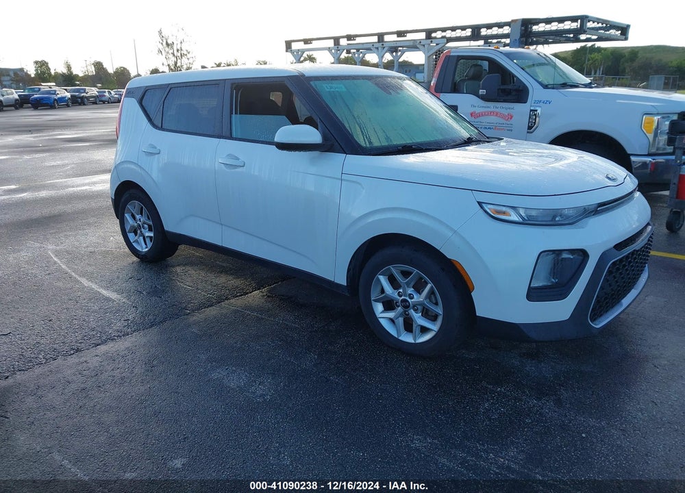 2021 KIA SOUL !/+/S VIN: KNDJ23AU1M7769377