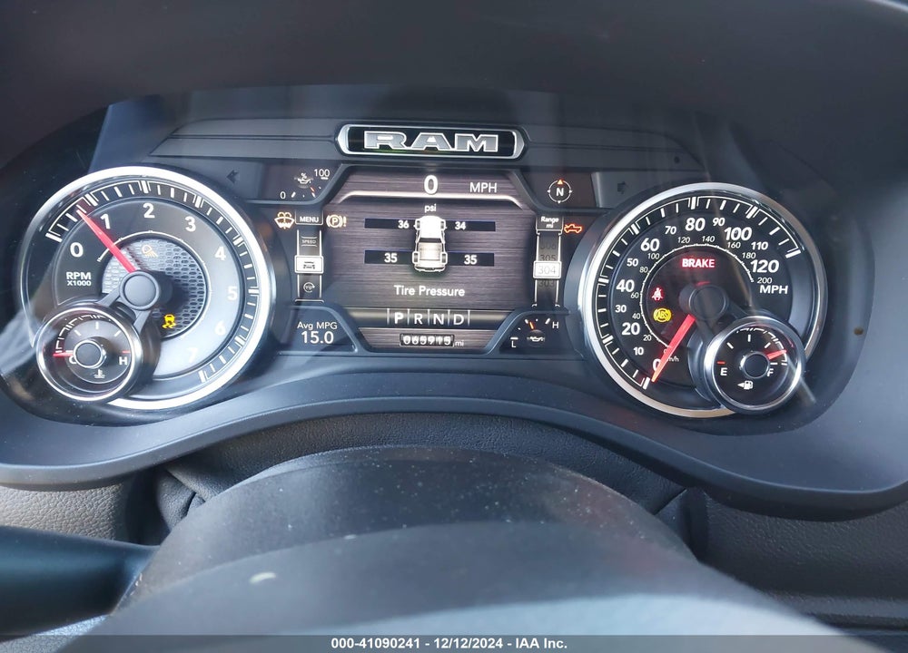 2020 RAM 1500 LAIE  4X4 5'7 BOX VIN: 1C6SRFJT5LN393017
