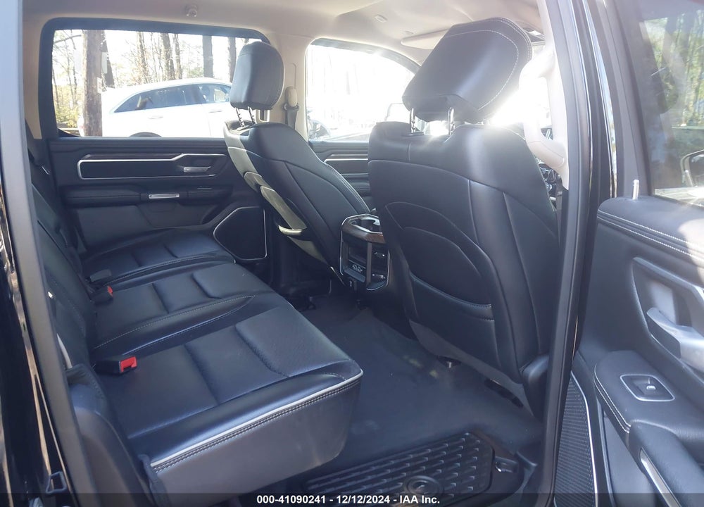 2020 RAM 1500 LAIE  4X4 5'7 BOX VIN: 1C6SRFJT5LN393017