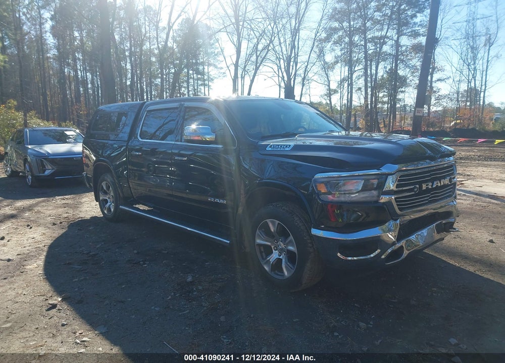 2020 RAM 1500 LAIE  4X4 5'7 BOX VIN: 1C6SRFJT5LN393017