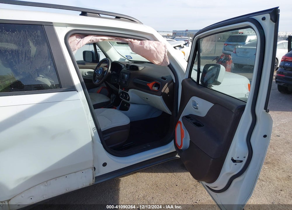 2015 JEEP RENEGADE LATITUDE VIN: ZACCJABT6FPC08717