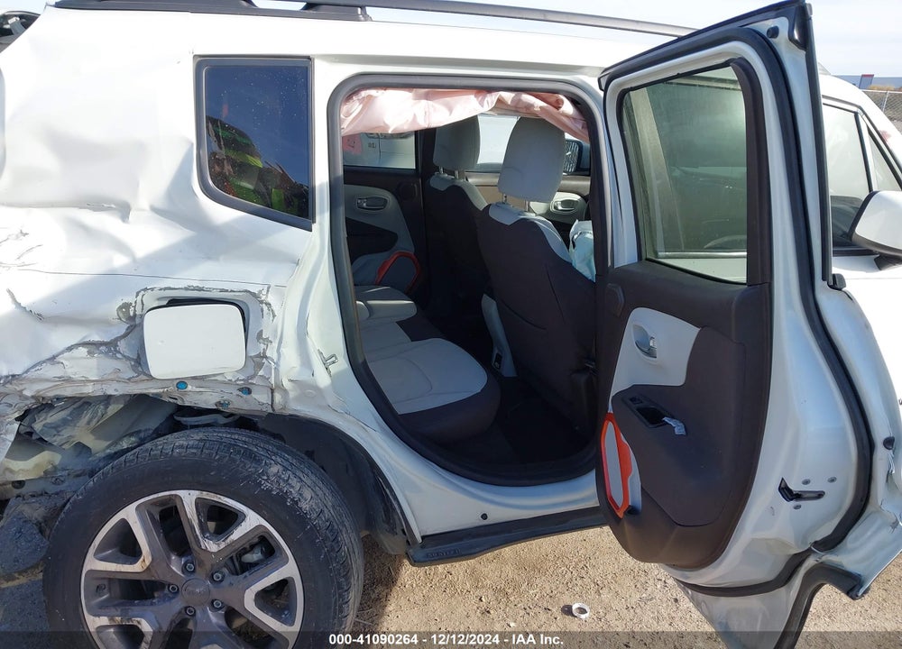 2015 JEEP RENEGADE LATITUDE VIN: ZACCJABT6FPC08717
