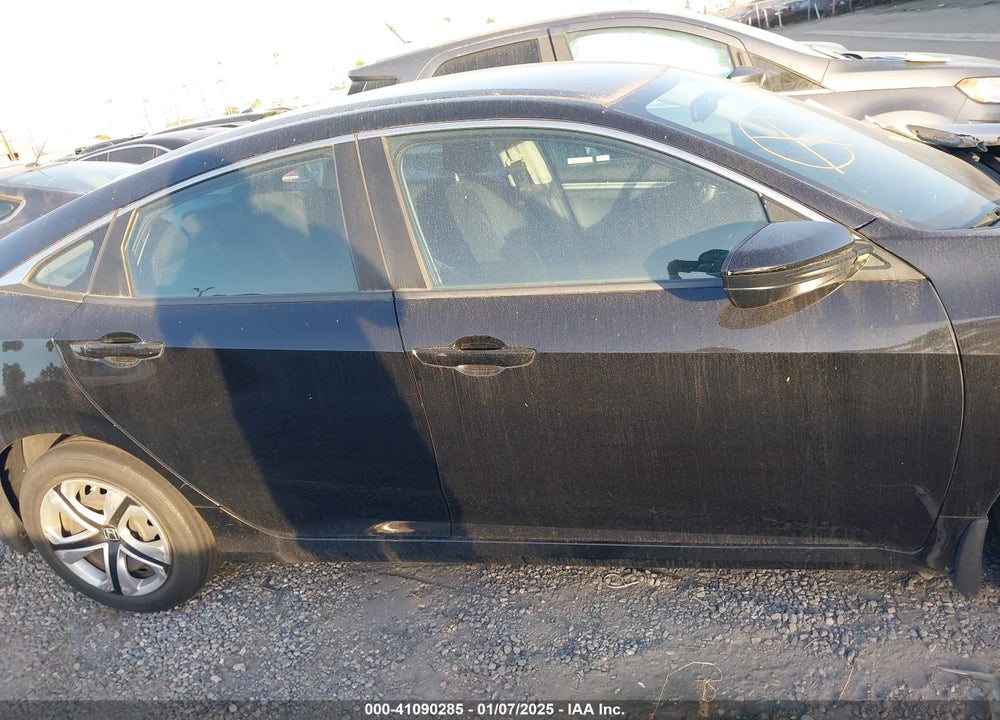 2018 HONDA CIVIC LX VIN: 2HGFC2F54JH573790
