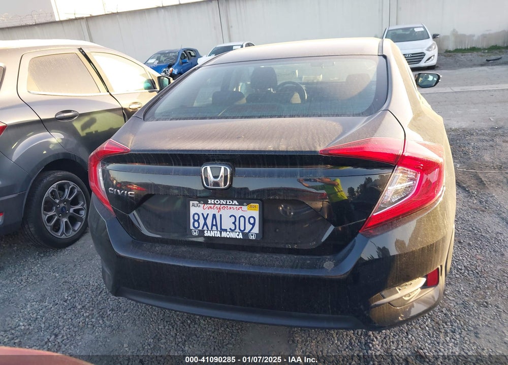 2018 HONDA CIVIC LX VIN: 2HGFC2F54JH573790