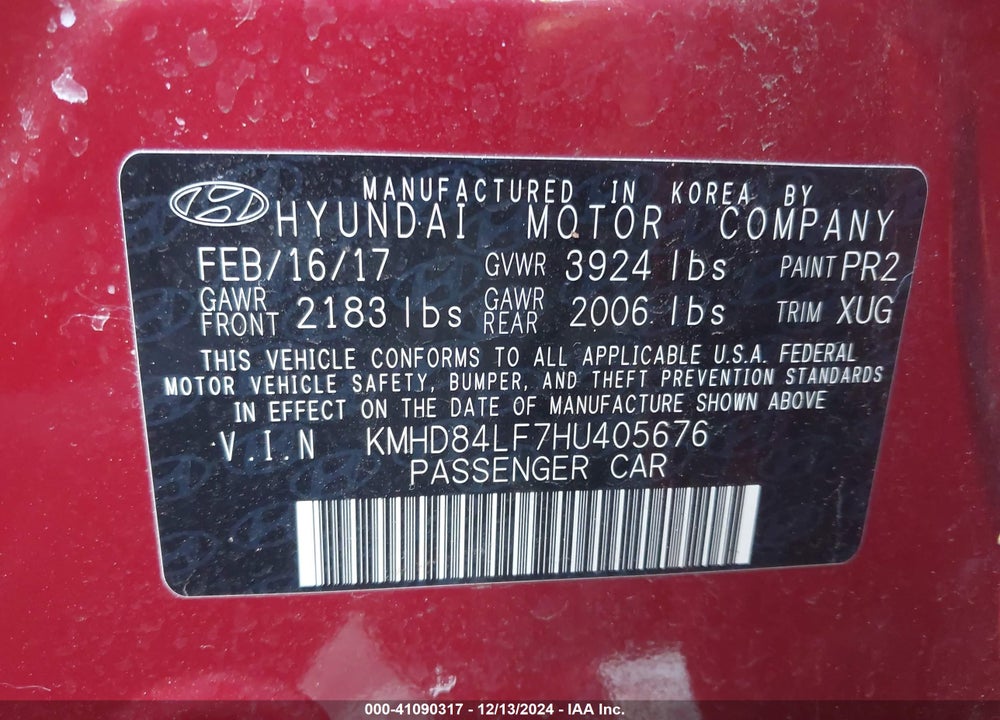 2017 HYUNDAI ELANTRA VIN: KMHD84LF7HU405676