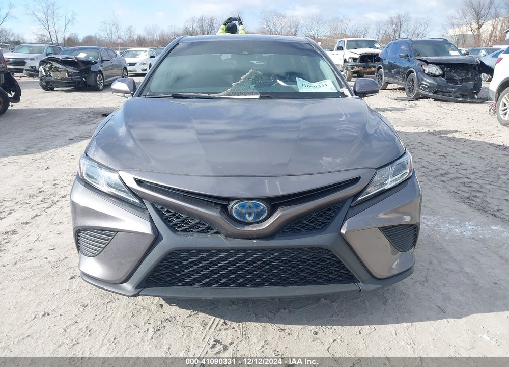 2018 TOYOTA CAMRY HYBRID SE VIN: 4T1B21HK2JU003440
