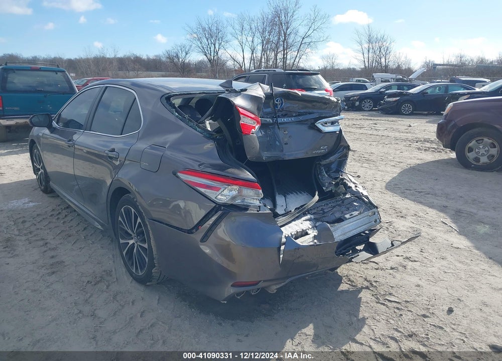 2018 TOYOTA CAMRY HYBRID SE VIN: 4T1B21HK2JU003440