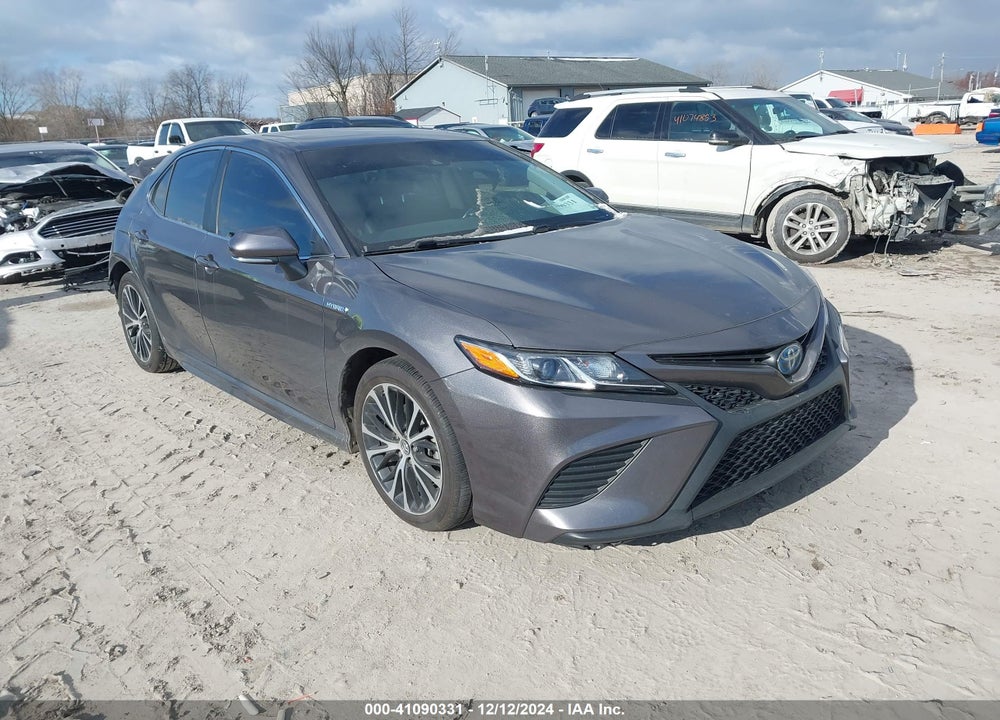 2018 TOYOTA CAMRY HYBRID SE VIN: 4T1B21HK2JU003440