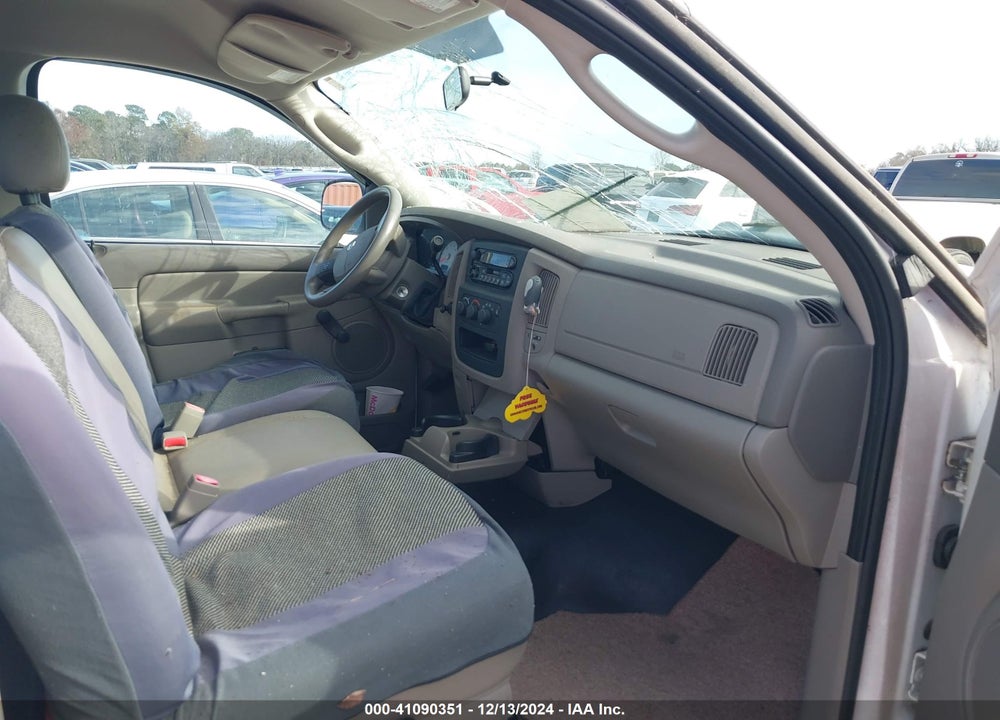 2004 DODGE RAM 1500 ST VIN: 1D7HA16N74J173108
