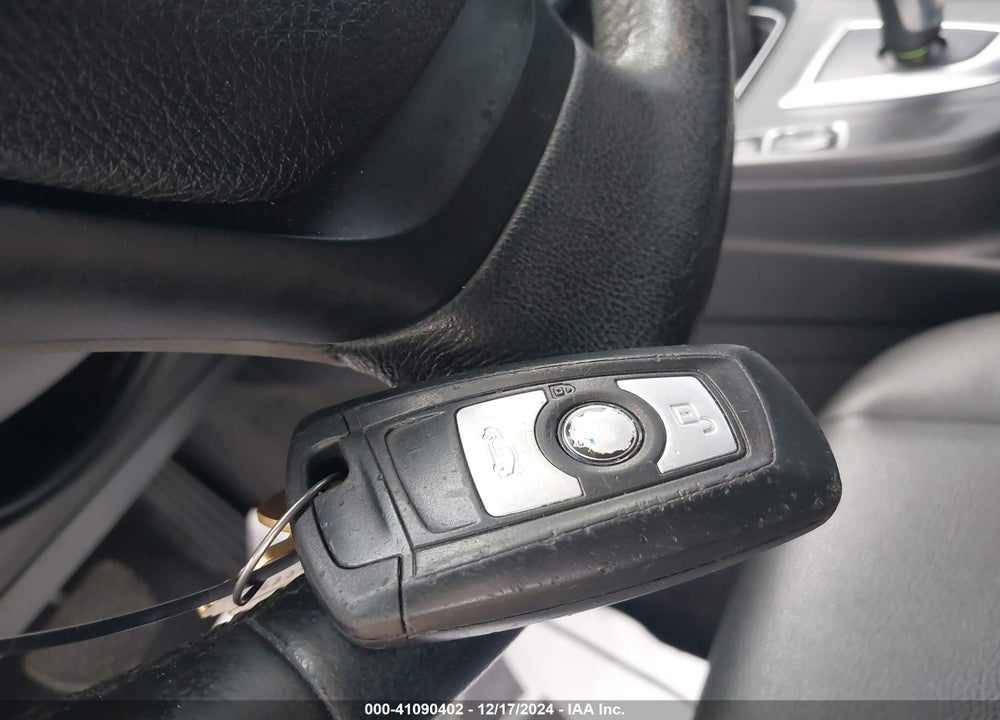 2015 BMW 320I VIN: WBA3B1C54FK140910