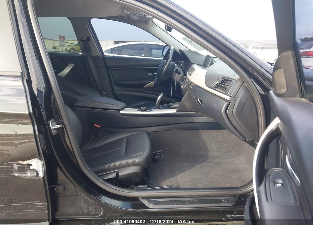 2015 BMW 320I VIN: WBA3B1C54FK140910