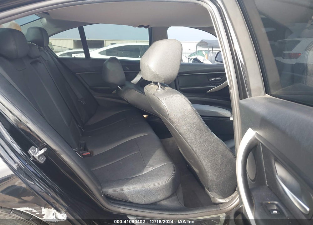 2015 BMW 320I VIN: WBA3B1C54FK140910