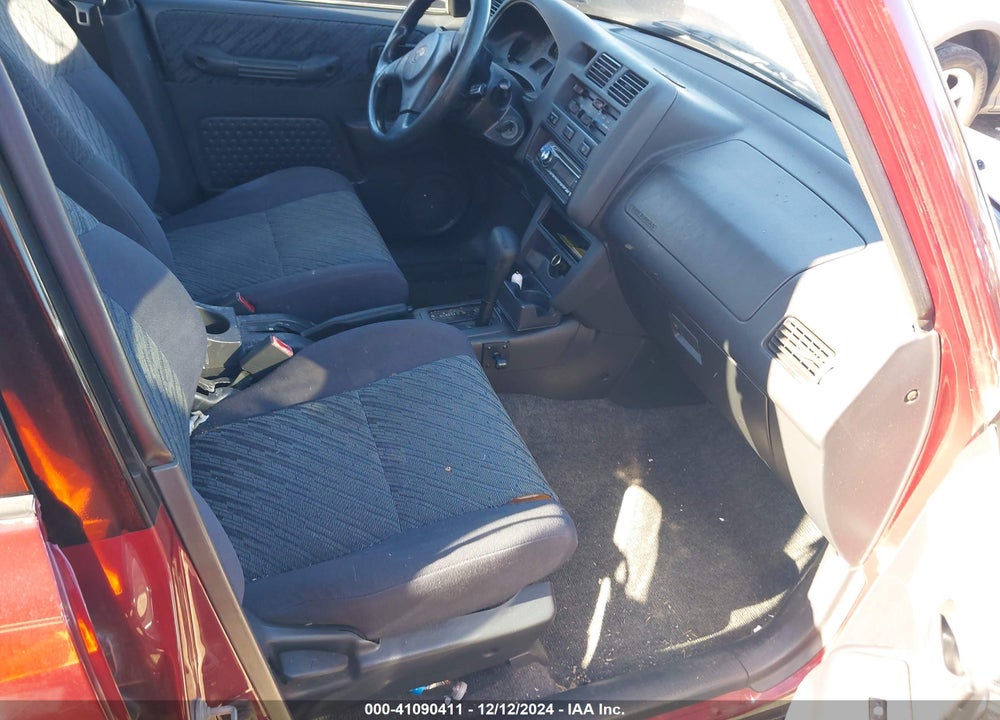 2000 TOYOTA RAV4 VIN: JT3HP10V4Y0226168
