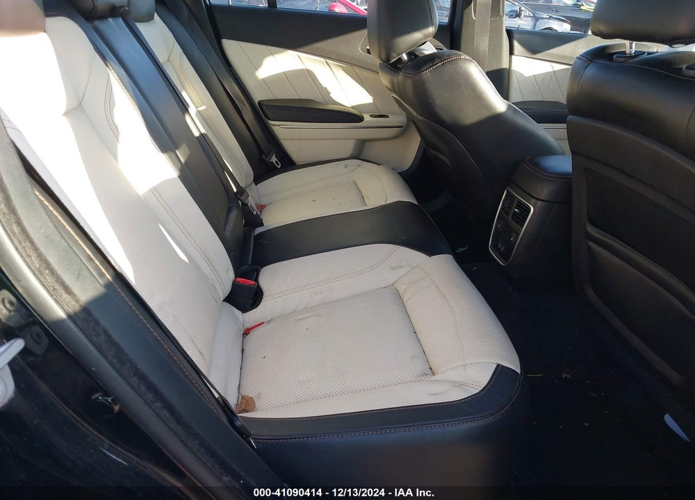 2018 DODGE CHARGER VIN: 2C3CDXJGXJH235755