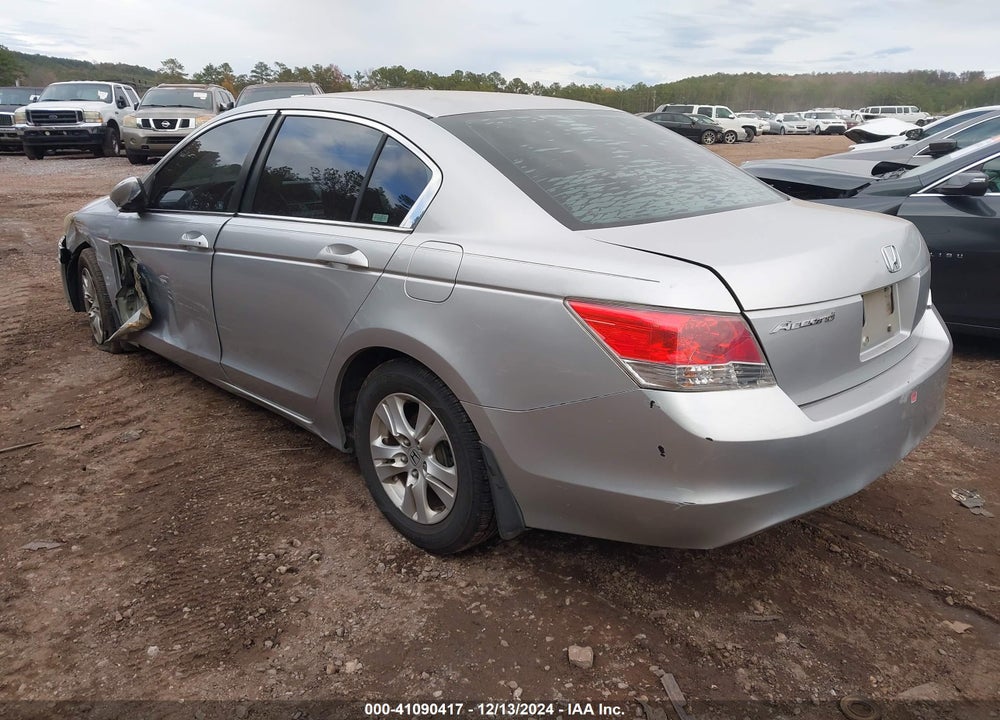 2008 HONDA ACCORD VIN: 1HGCP26428A081671
