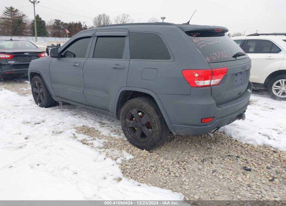 2011 JEEP GRAND CHEROKEE OVERLAND VIN: 1J4RR6GT8BC647760