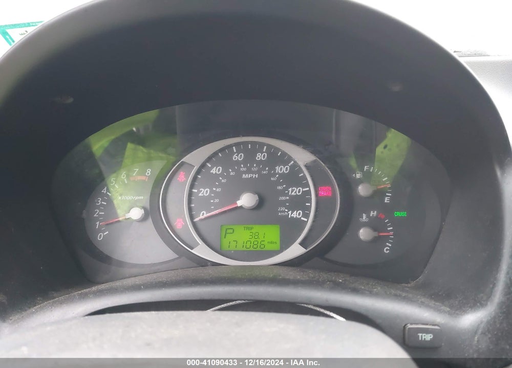 2005 HYUNDAI TUCSON GL VIN: KM8JM12BX5U075605