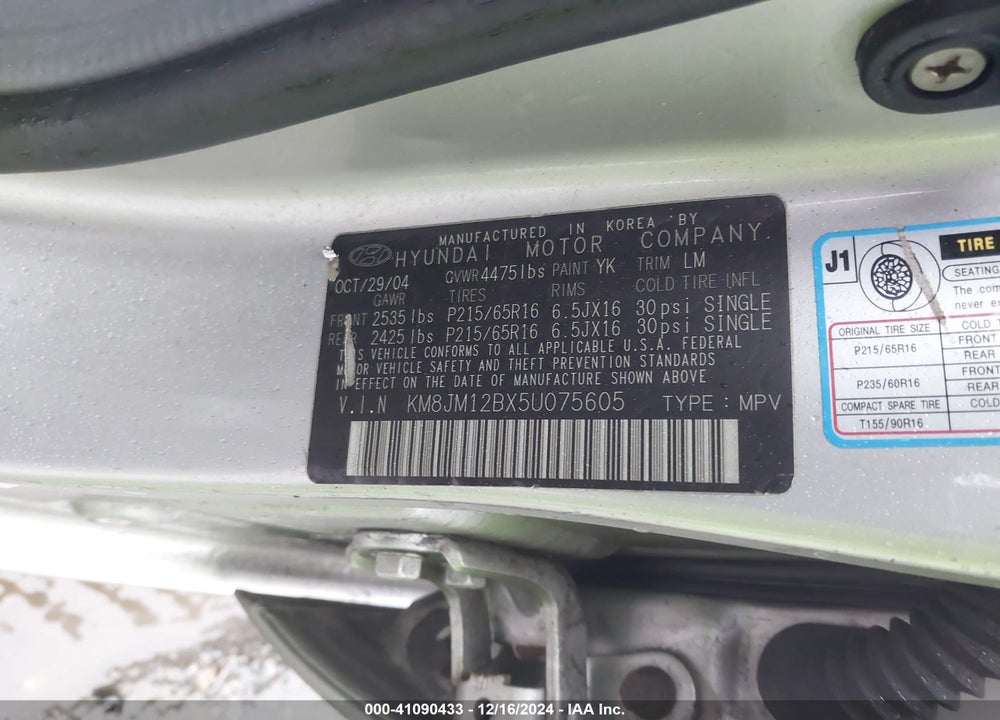 2005 HYUNDAI TUCSON GL VIN: KM8JM12BX5U075605