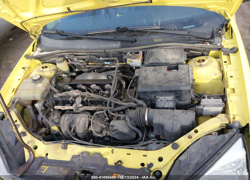 2005 FORD FOCUS ZX5 VIN: 3FAFP37N45R152319