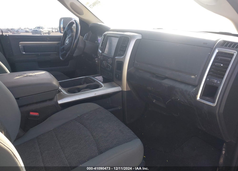 2016 RAM 1500 BIG HORN VIN: 3C6RR7LT1GG377039
