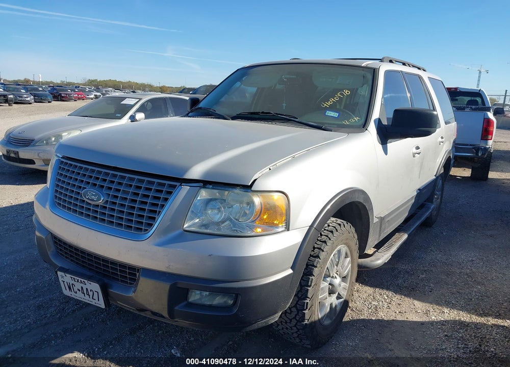2005 FORD EXPEDITION XLT VIN: 1FMPU15585LA85927