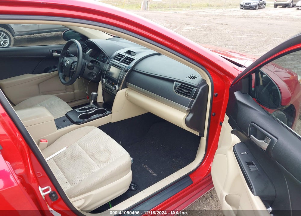 2014 TOYOTA CAMRY LE VIN: 4T1BF1FK9EU851974