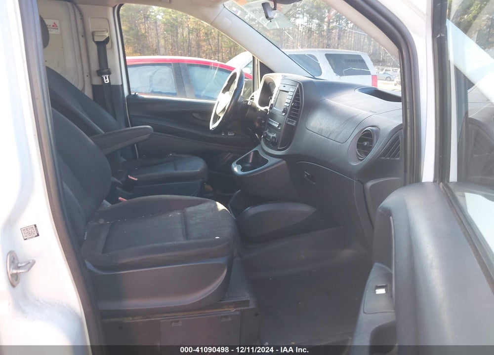 2016 MERCEDES-BENZ METRIS VIN: WD3PG2EAXG3063245