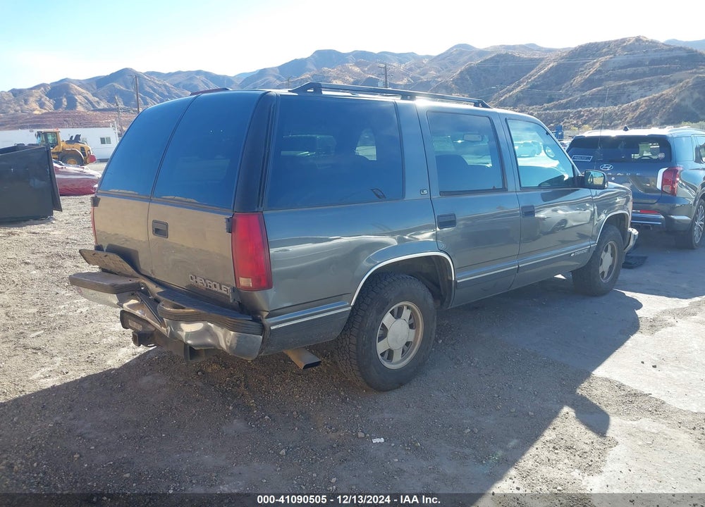 1999 CHEVROLET TAHOE LS VIN: 1GNEC13R2XJ511251
