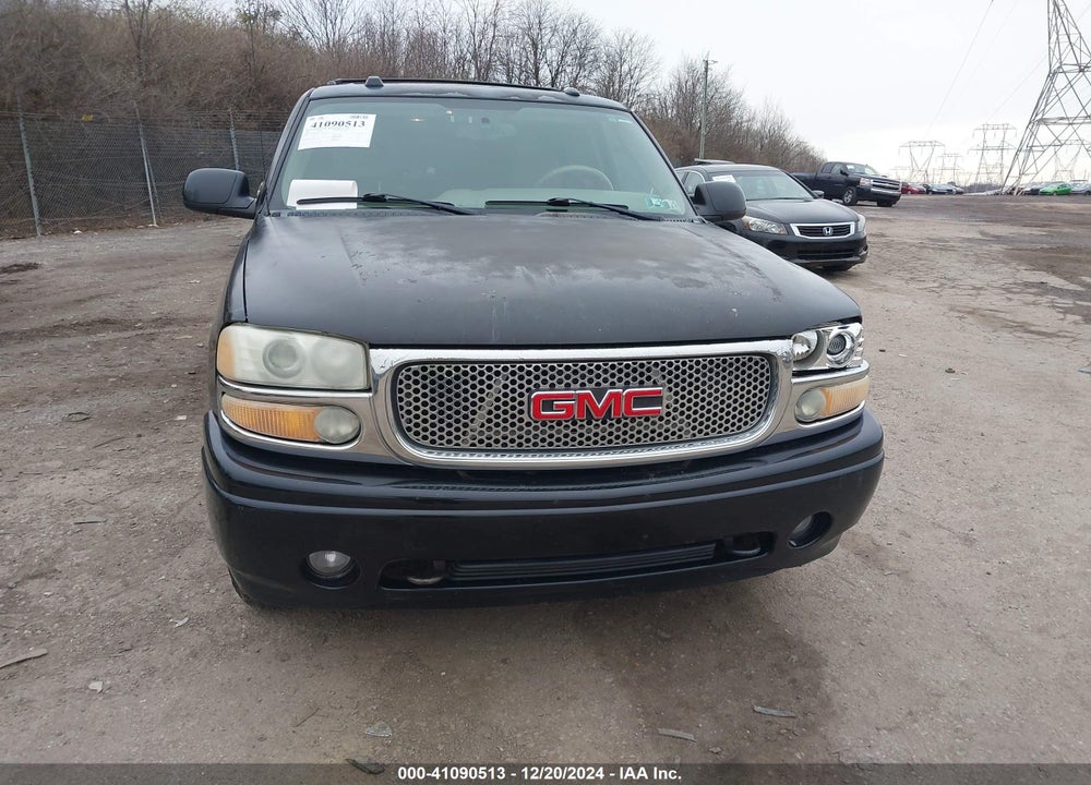 2004 GMC YUKON XL 1500 DENALI VIN: 1GKFK66U24J237529