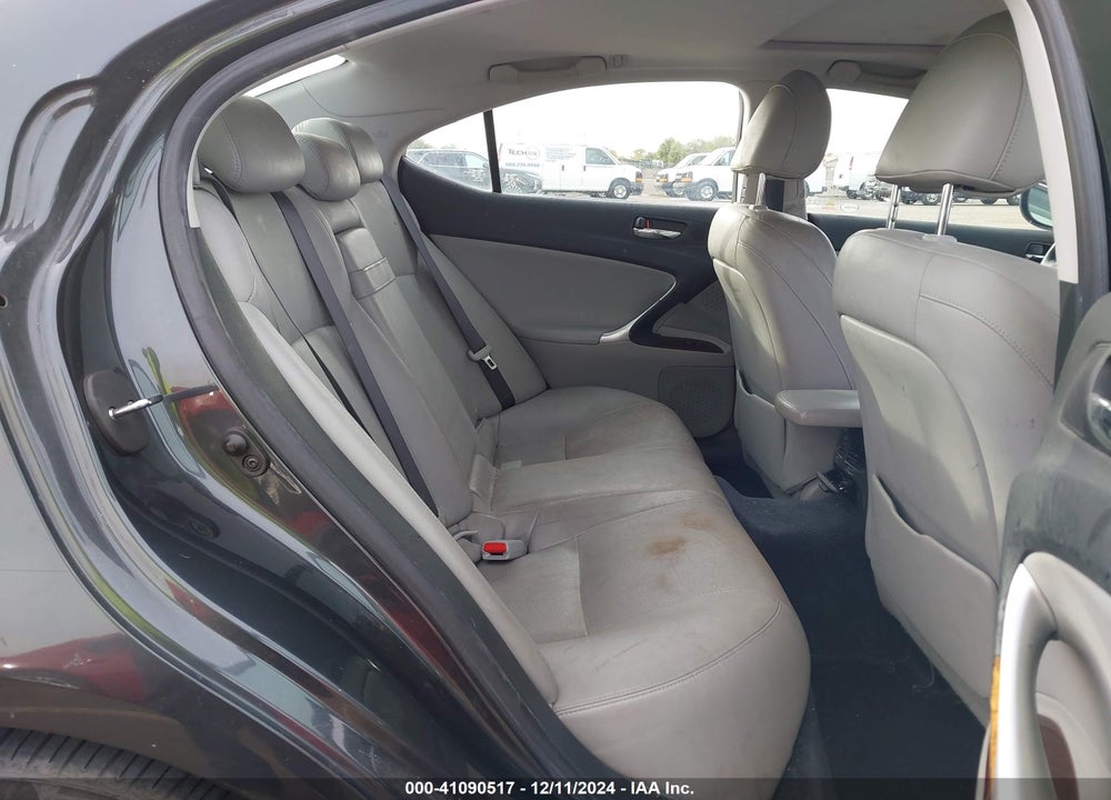 2007 LEXUS IS 250 VIN: JTHBK262375030127