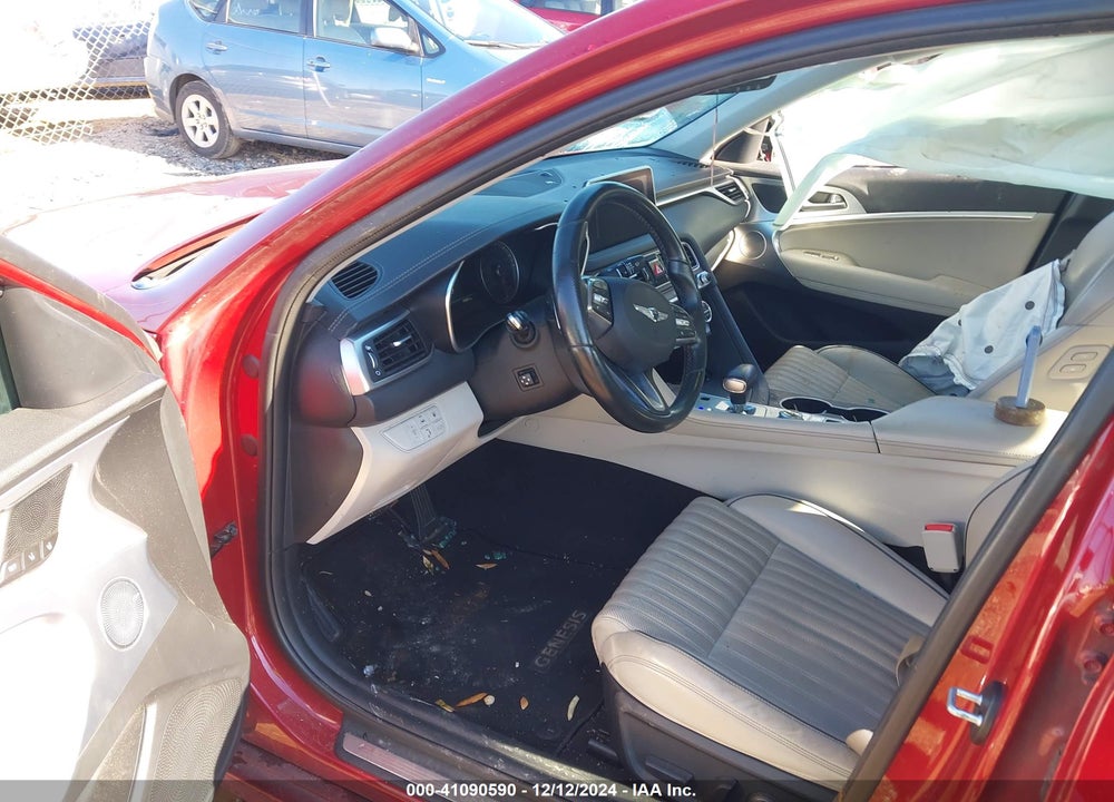 2019 GENESIS G70 2.0T ADVANCED VIN: KMTG34LA5KU018444