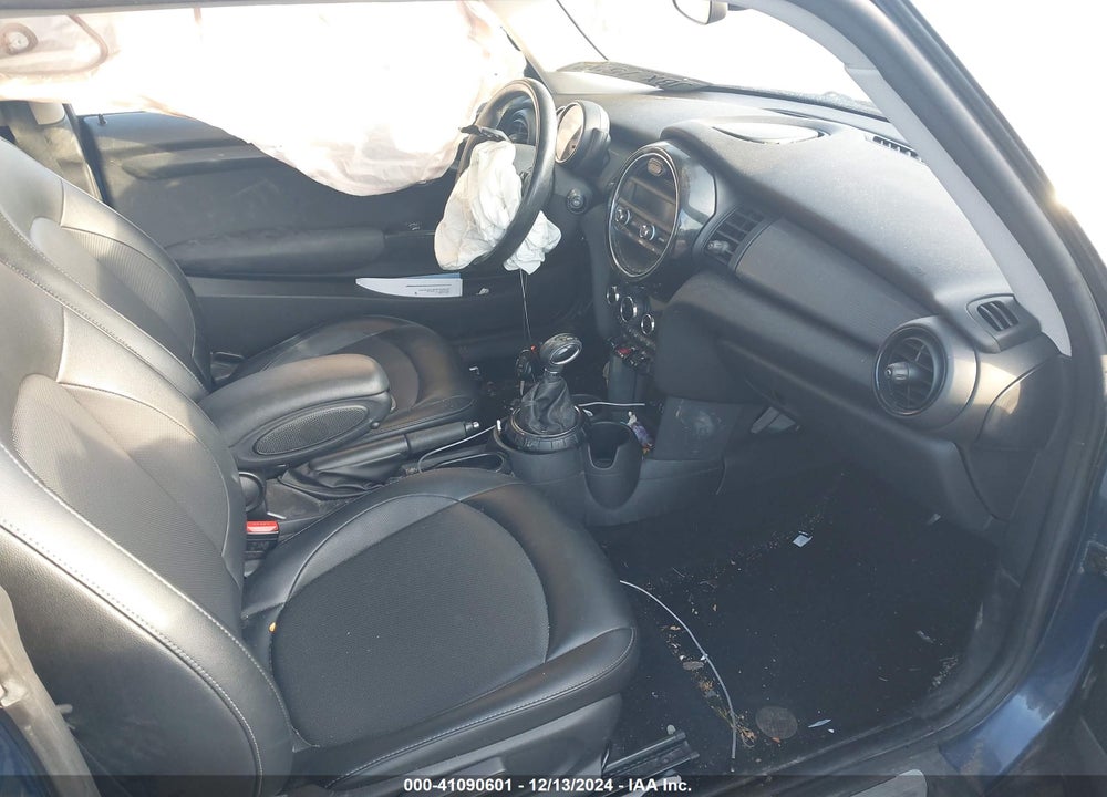 2016 MINI HARDTOP VIN: WMWXP5C54G3B14249