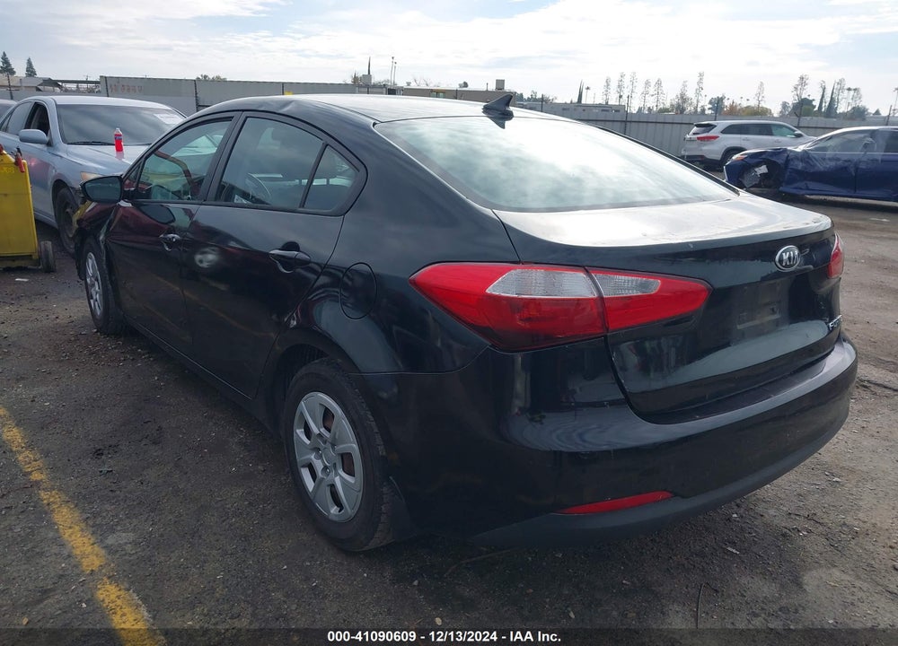 2015 KIA FORTE LX VIN: KNAFX4A66F5272058