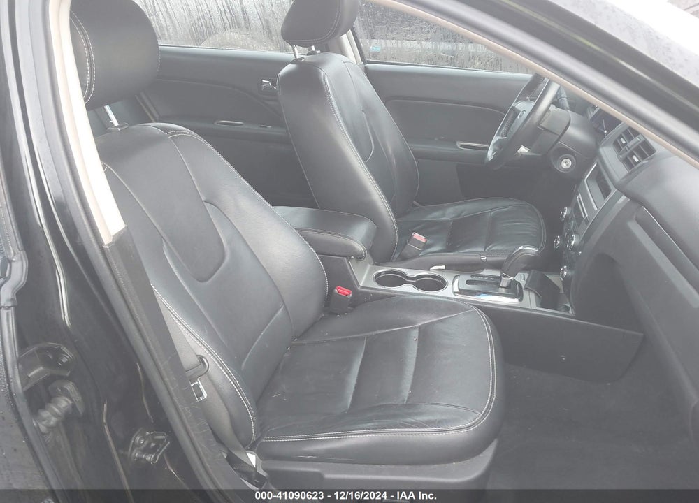 2011 FORD FUSION VIN: 3FAHP0JA6BR309308